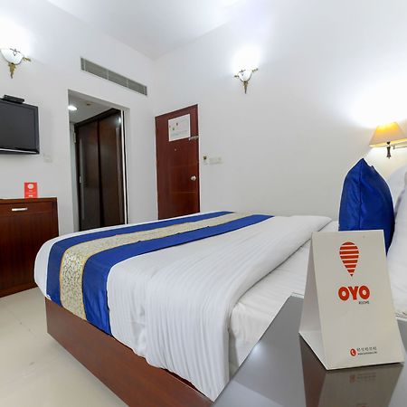 Oyo 7188 Ajantha Regency Otel Kochi Dış mekan fotoğraf